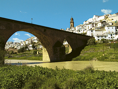 Imagen de la actuación 'Restauración estructural y mejora del Puente de la CN-420 sobre el rio Guadalquivir, en Montoro'