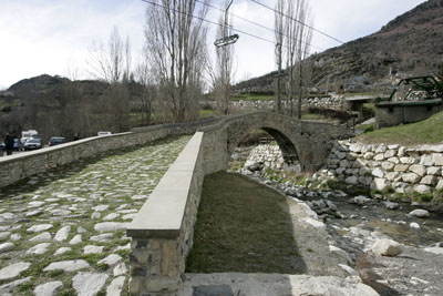 Imagen de la actuación 'Recuperación del puente sobre el río Bolatica'