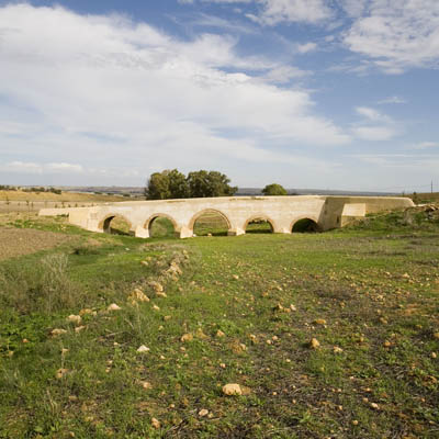 Imagen de la actuación 'Rehabilitación de la Calzada Romana y Puente de los Cinco Ojos'