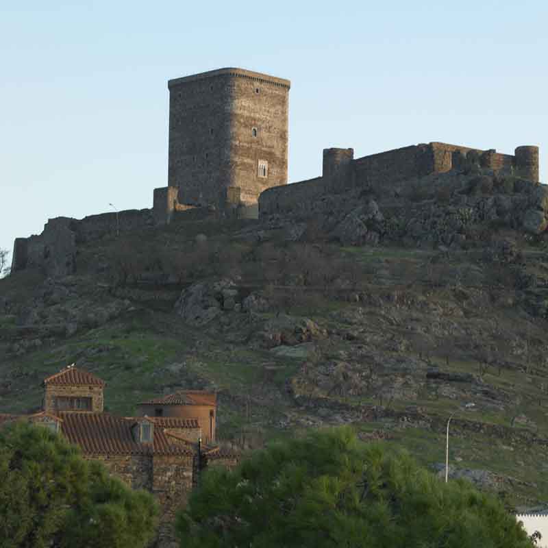 Imagen de la actuación 'Restauración y Rehabilitación del Castillo de Feria'