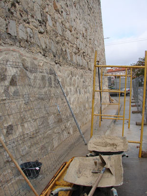 Imagen de la actuación 'Consolidación de las Murallas de Escalona, Tramo en la Avda. de la Constitución - Avda. Villa de Peñafiel'