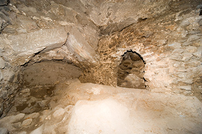 Imagen de la actuación 'Puesta en Valor de los Restos Arqueológicos de las Cuevas de Hércules'