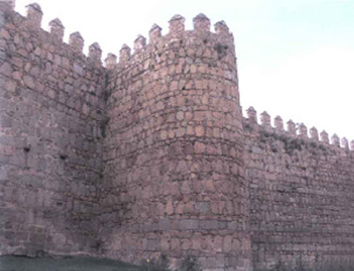 Imagen de la actuación 'Consolidación y Restauración de los Cubos nº 5, 6, 7, 10, 11, 81 y 82 de la Muralla de Ávila'