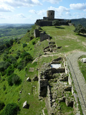 Imagen de la actuación 'Restauración del Castillo de Jimena de la Frontera, Fase I: Sector Oriental'