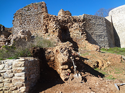 Imagen de la actuación 'Reconstrucción y Anastilosis de la Torre del Castillo de Constantina'