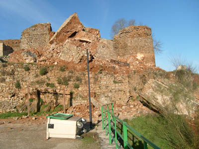 Imagen de la actuación 'Reconstrucción y Anastilosis de la Torre del Castillo de Constantina'
