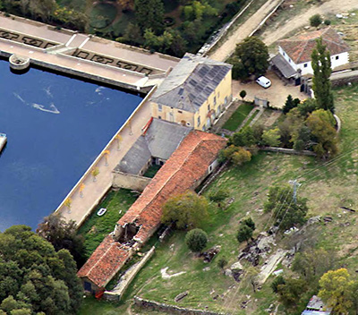 Imagen de la actuación 'Rehabilitación de cubiertas de edificaciones de el Bosque de Béjar'