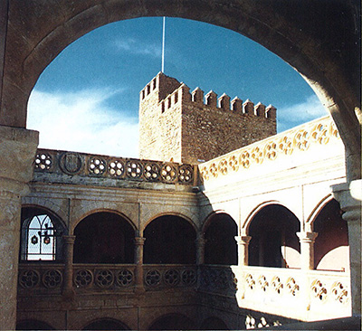 Imagen de la actuación 'Intervenciones puntuales de restauración, conservación y adecuación en el palacio municipal Castillo de Luna'