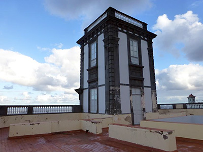 Imagen de la actuación 'Rehabilitación de la cubierta y torre-mirador y adecuación de las instalaciones del edificio de la biblioteca insular de Gran Canaria'