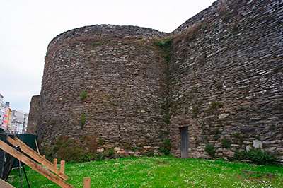 Imagen de la actuación 'Consolidación estructural del cubo VII y lienzo interior de su entorno inmediato en la muralla romana de Lugo'