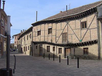 Imagen de la actuación 'Restauración y revitalización funcional del conjunto histórico de la plaza vieja de Saldaña'