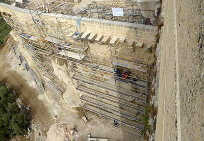 Imagen de la actuación 'Restauración y consolidación de la Muralla de la Puerta Nueva en Conjunto monumental Fortaleza de la Mota'